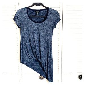 Short sleeve A- symmetric WHBM tee